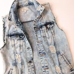ChiQle Denim Architecture Distressed Vest Size S